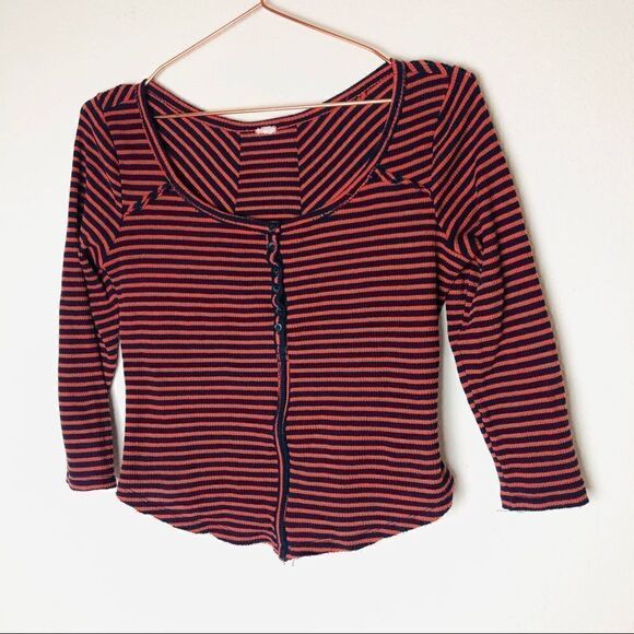 EUC Urban Outiftters Striped Waffle Knit Top Small - Picture 2 of 5